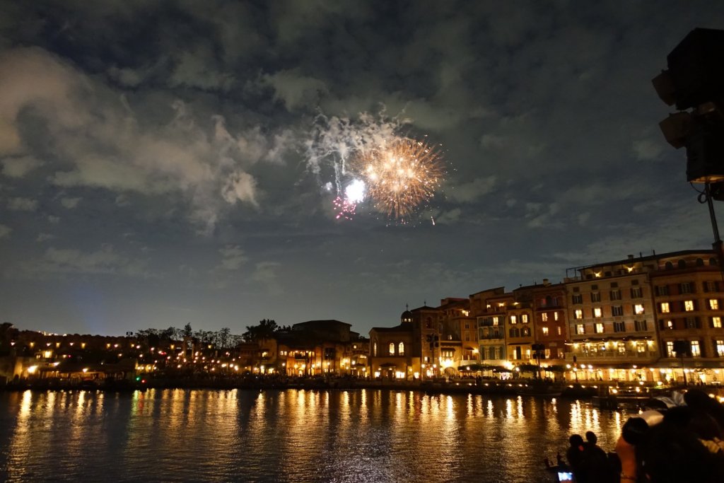 Tokyo DisneySea Fireworks