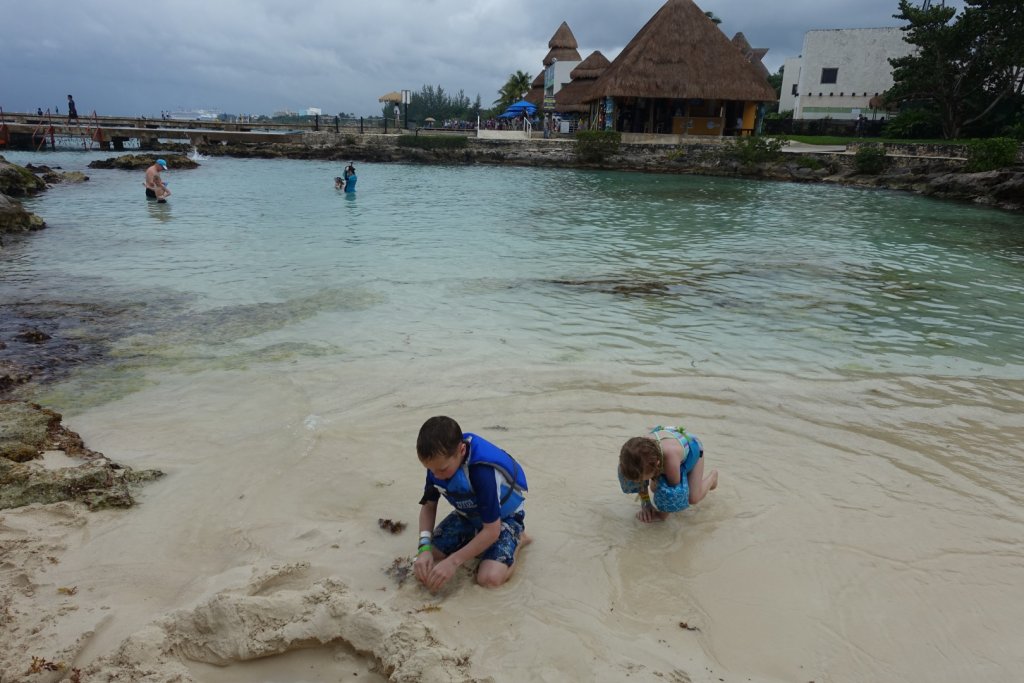 kids playing in the sand