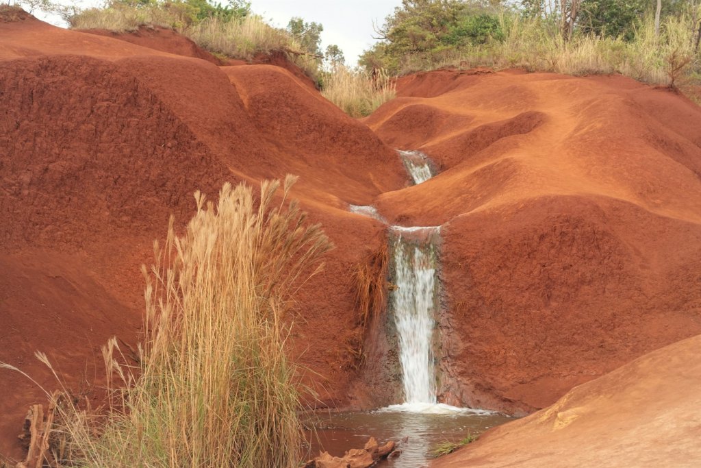 Waterfall in red dirt