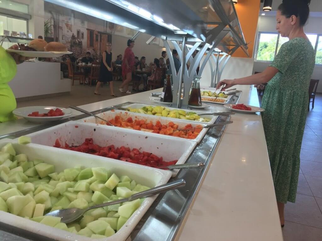 fruit in a buffet